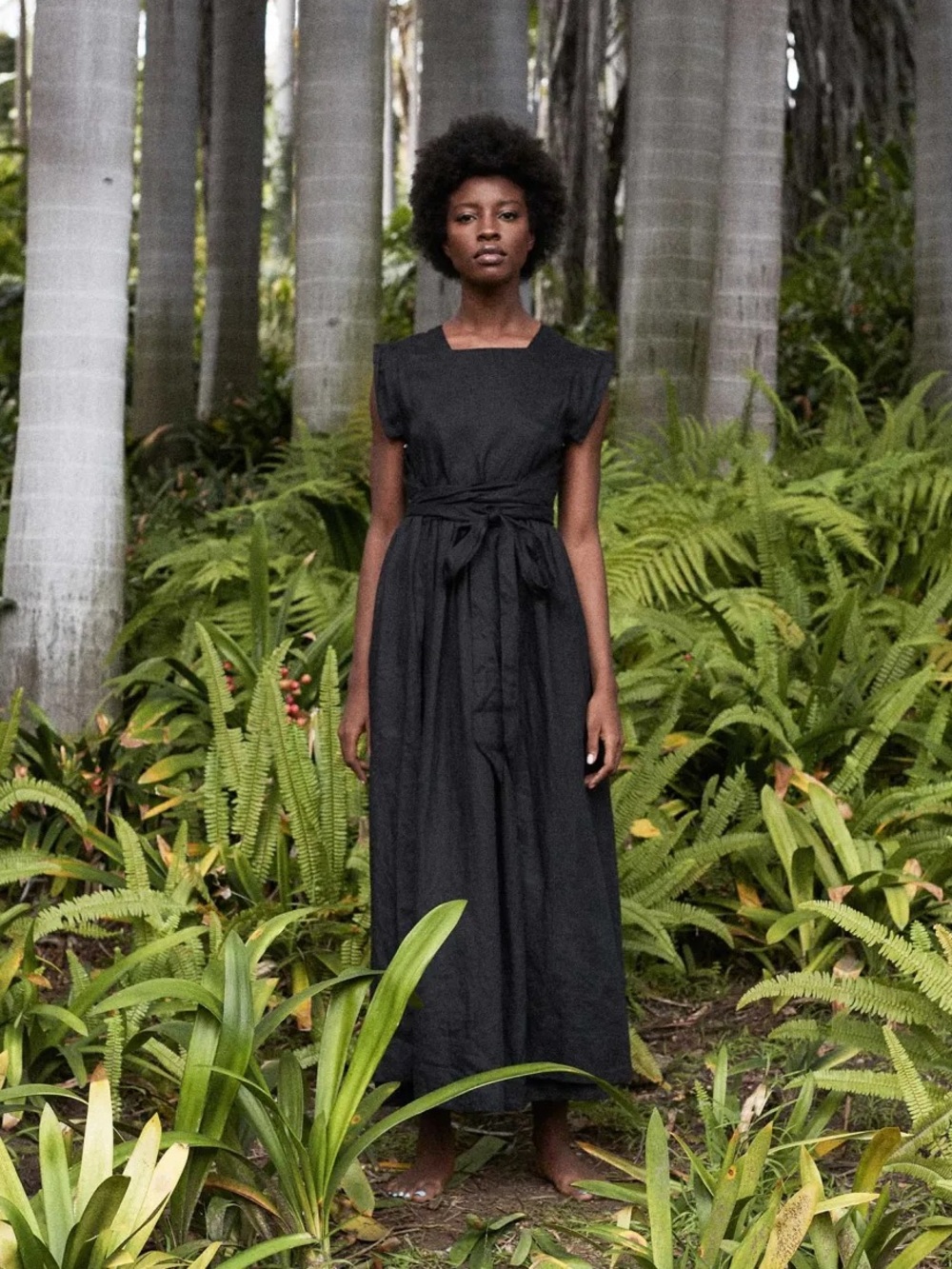 DÔEN Pacifica Dress in Black | L - Picture 9 of 16